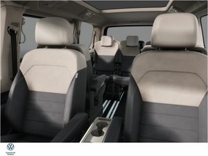 Volkswagen Multivan 7 SEAT STYLE PHEV 240BHP  5D - Image 2