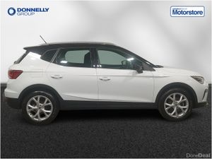 SEAT Arona Hatchback FR - Image 4