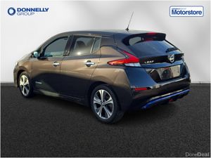 Nissan LEAF Hatchback Tekna - Image 3