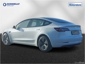 Tesla Model 3 Saloon - Image 3