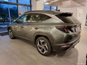 Hyundai Tucson EXECUTIVE PLUS PHEV ** Amazon Grey - Image 4