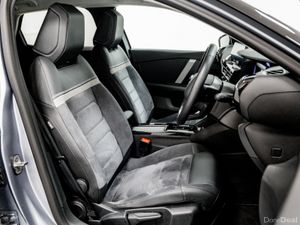 Citroen C4 ë-Series 50kWh Auto 136HP - Image 3