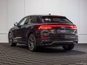 232 Audi Q8 55 TFSIe S-Line Black Edition - Image 4