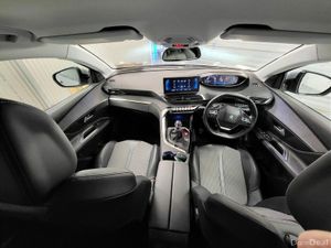 Peugeot 3008 1.2 PureTech 130bhp Allure - Image 4