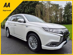 💥2018 Mitsubishi Outlander💥(Hybrid+Mega Spec+4WD - Image 4