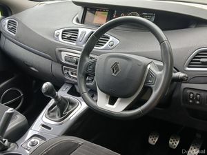 Renault Scenic 2015 *IRISH CAR* 1.5 DCi XMOD 5dr - Image 3