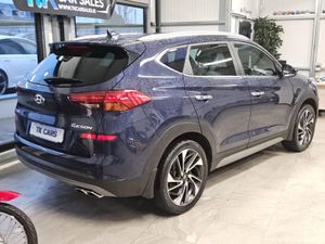 20 HYUNDAI TUCSON  EXECUTIVE PLUS EDITION - Image 2