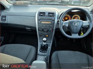 Toyota Corolla 1.33 Dual VVT-i 4Dr Aura - Image 4