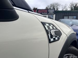 152 MINI COOPER 1.5 AUTOS - Image 2