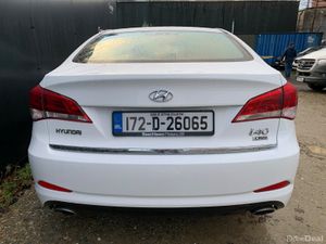 HYUNDAI I40 1.7 CRDI S 4DR - Image 4
