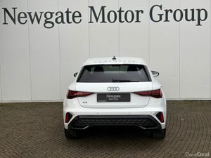 Audi A3 SPORTBACK TFSI E S LINE - Image 4