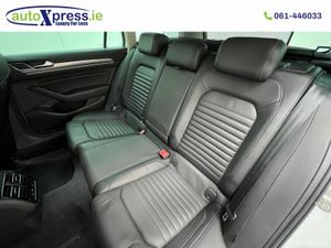 Volkswagen Passat Alltrack TDI 4Motion Advance Aut - Image 4