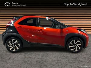 Toyota Aygo X DESIGN // NEW MODEL // REAR CAMERA / - Image 3