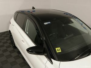 Hyundai i20 AUTOMATIC LAUNCH ADDITION 1.0 L PETROL - Image 4