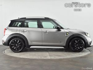 Mini Countryman Cooper S E ALL4 PHEV Exclusive Aut - Image 2