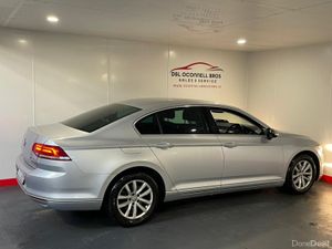 Volkswagen Passat CL 1.6 TDI D7F 120HP 4DR AUTO - Image 4