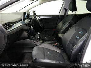 Ford Focus Active 1.0 125PS M6 4DR - Image 3