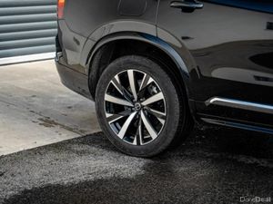 Volvo XC90 T8 NEW MODEL AWD - Image 3