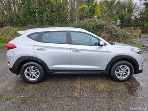 Hyundai Tucson 2016 1.7 diesel comfort - Image 4