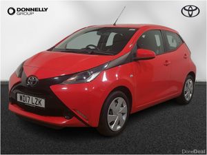 Toyota AYGO Hatchback X-Play - Image 4