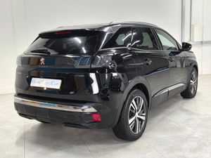 Peugeot 3008 2023 - Image 4