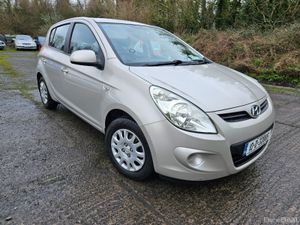 Hyundai i20 2010 1.2cc low mileage - Image 2