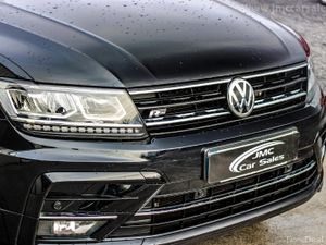 2020 VOLKSWAGEN TIGUAN R-LINE PAN ROOF - Image 2