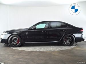 BMW M5 Saloon - Image 3