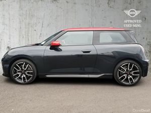 Mini Cooper Cooper E - Image 4