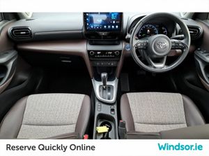 Toyota Yaris Cross HYBRID AUTO - Image 4