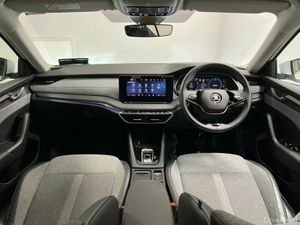 Skoda Octavia Selection+ DSG 1.5TSI 115BHP - Rever - Image 4