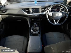 Opel Insignia 1.5 PETROL (140PS) Turbo  SC - Image 2