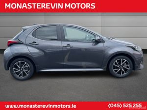 Toyota Yaris 1.5 - Image 4