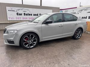 162 Skoda Octavia 2.0TDI RS 184PS DSG AUTOWarranty - Image 4