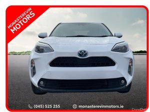 Toyota Yaris CR LUNA 4DR AUTO - Image 2