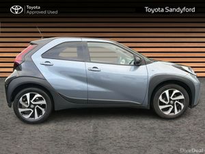 Toyota Aygo X DESIGN // NEW MODEL // REAR CAMERA / - Image 3