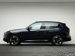 BMW iX3 M SPORT PRO - Image 4
