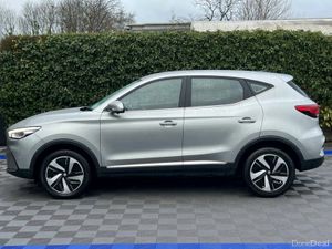 MG ZS 73KWH // LONG RANGE MODEL // VERY LOW MILEAG - Image 3