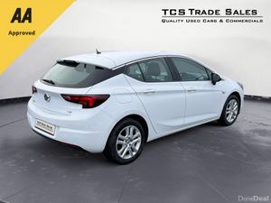 2015 Vauxhall Astra 1.6 Cdti Design  110BHP - Image 3