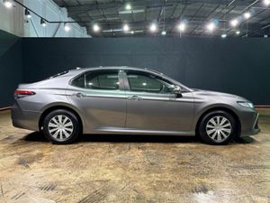 Toyota Camry HYBRID - CRUISE CONTROL - REVERSE CAM - Image 3