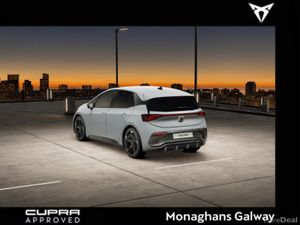 Cupra Born IN STOCK. READY FOR IMMEDIATE DELIVERY - Image 2