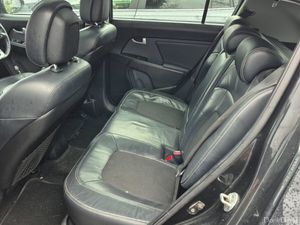 Kia Sportage 2011 1.7crdi - Image 4