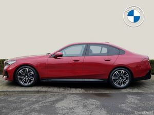 BMW 5-Series 530e M Sport Saloon - Image 3