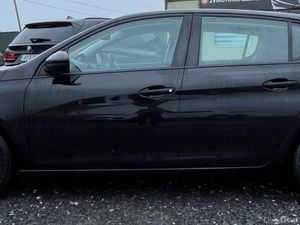 🔵 Peugeot 308 ACTIVE 1.6 HDI 92 4DR LOW KM - Image 3