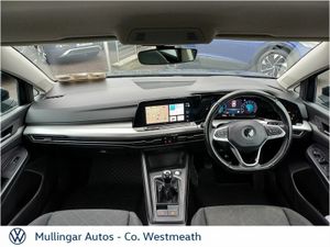 Volkswagen Golf 2.0TDI 115HP LIFE - Image 2