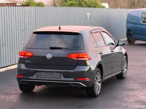 Volkswagen Golf 1.6 TDI SE NAV BLUEMOTION 115PS 5D - Image 3