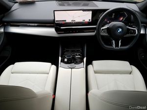 BMW 5-Series 530e M Sport - Image 4