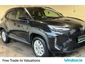 Toyota Yaris Cross HYBRID - Image 3