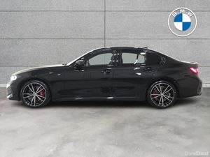 BMW 3-Series 320i M Sport Saloon - Image 4