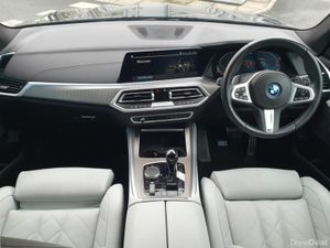 BMW X5 xDrive45e M Sport - Image 4